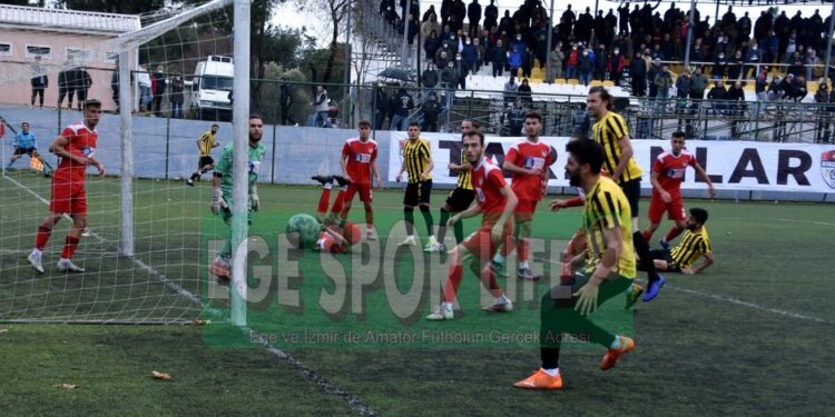 ALİAĞASPOR FK, İLK YARIYI LİDER TAMAMLADI