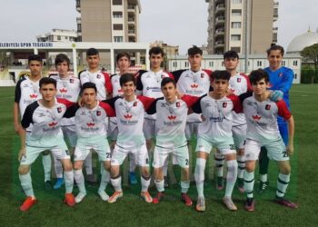 İZMİR ÜÇYOL GENÇLİK 1 PUANA RAZI OLDU