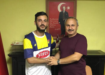 Ahmet Kıdır Kemalpaşaspor’da