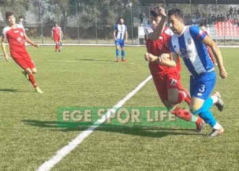 ÖZDERESPOR GÖZÜNÜ ZİRVEYE DİKTİ