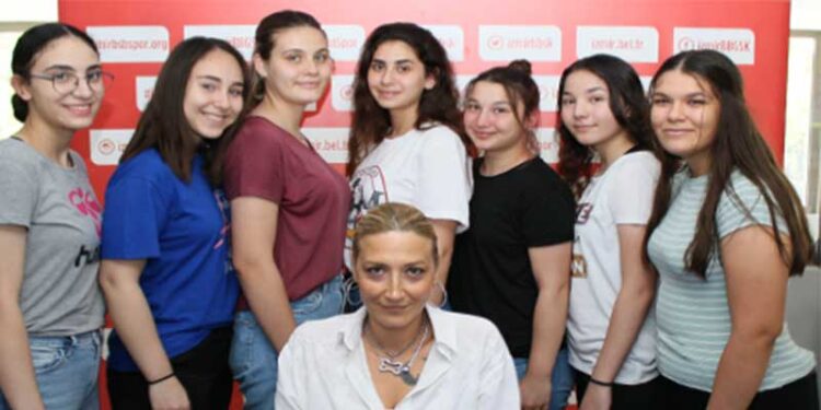 ALTYAPIDAN A TAKIMA