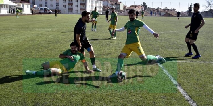 SİVASLI BELEDİYE SPOR 0- 5 ALİAĞASPOR FK