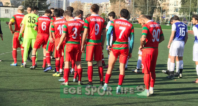 BAHÇELİEVLER PLAY-OFF’LARI ZORLUYOR
