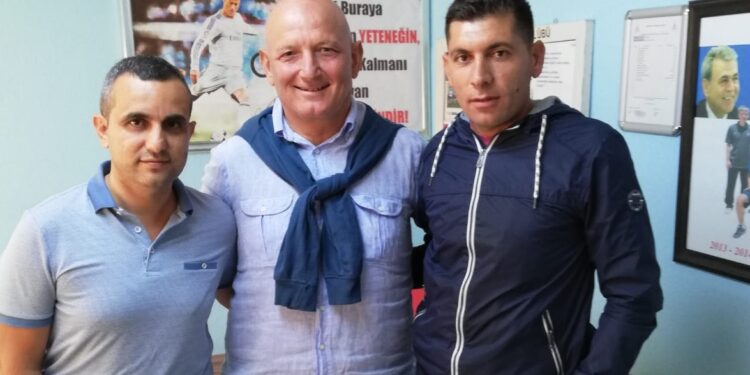 Ayhan Tomuş Cennetçeşme’de