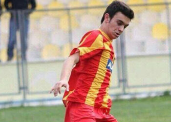 İŞÇİEVLERİ’NDE EMRE YAVAŞ YUVAYA DÖNDÜ