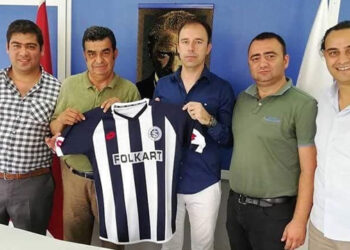 İzmirspor Serdar Sabuncu ile Yola Devam Dedi