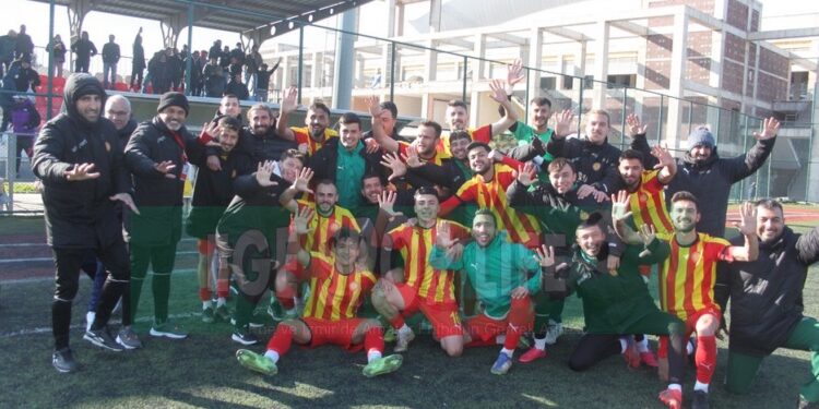BORNOVA ATASPOR, TİRE BELEDİYESPOR’A DİRENEMEDİ