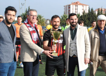 Şampiyon Gaziemir FK’dan Rahat Galibiyet