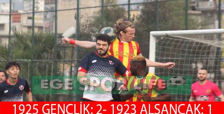 1925 GENÇLİK, GÜÇLÜ RAKİBİ 1923 ALSANCAK’I YENMEYİ BAŞARDI