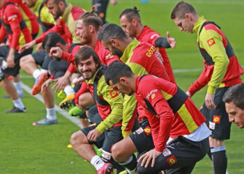Göztepe, Antalya’da Çalışmalarını Sürdürüyor