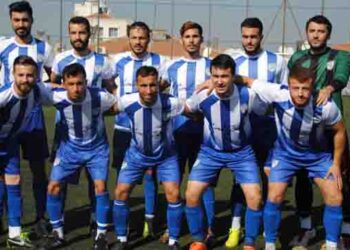 Karabağlarspor: 1- Eşrefpaşaspor: 5