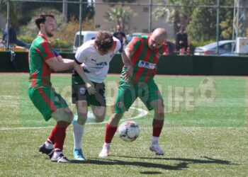 BAHÇELİEVLER, YALISPOR ENGELİNİ RAHAT AŞTI