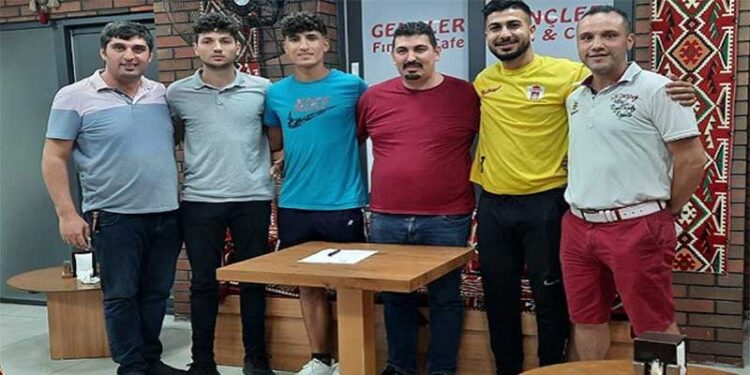 ERDEM ESENTEPE TRANSFERLERE HIZLI GİRDİ