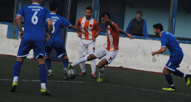İzmir Belediyespor: 2- Yolspor: 2