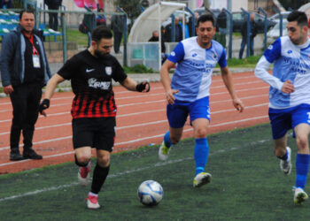 Gaziemir FK, Şampiyonluğa İlerliyor