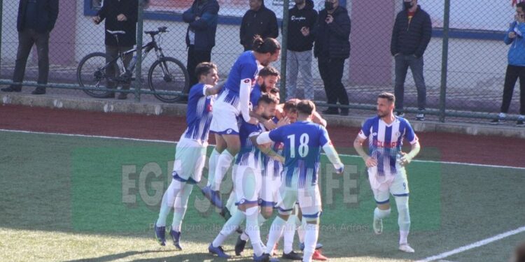 İZMİRSPOR, TORBALISPOR ENGELİNİ ZORDA OLSA AŞTI