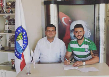 Salihli Belediyespor, Şahin Fırat ile El Sıkıştı