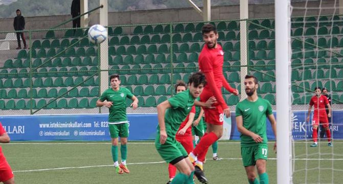 Yamanlar Esenspor: 3- Bornova 1881: 0