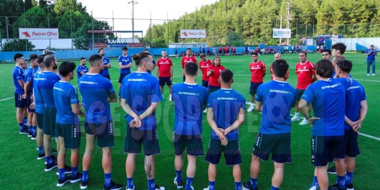 ALTINORDU SEZONU AÇTI