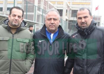 NEJAT KUNAL, GÖNÜLLERİ FETHETTİK
