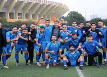 İZMİR BELEDİYESPOR, LİDERLİĞİNİ SÜRDÜRDÜ