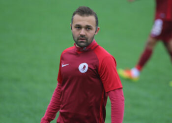 Halilbeyli’den Barış Kol Transferi