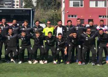 Çiğli Esentepe: 8-  Küçük Çiğli Gençlik: 0