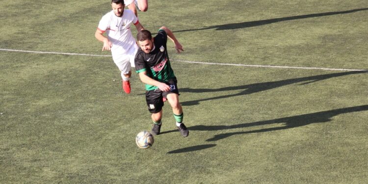 İZMİR OSMANGAZİSPOR DERİN BİR OH ÇEKTİ