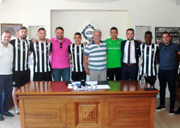 ALTAY’DA 7 İMZA