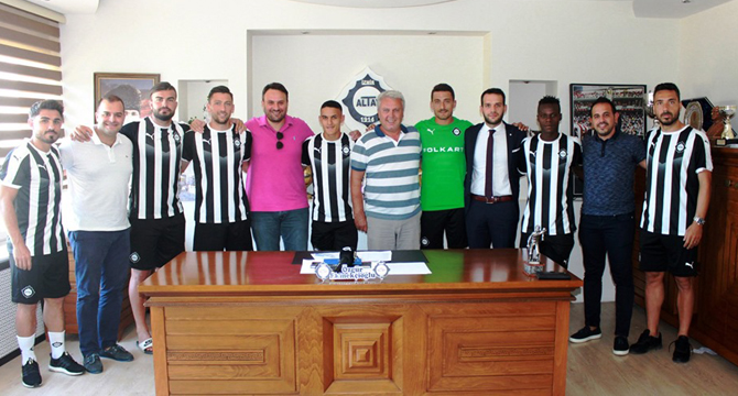 ALTAY’DA 7 İMZA