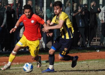 ALAÇATISPOR, EVİNDE KEMALPAŞA İLE BERABERE KALDI