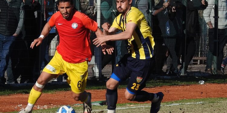 ALAÇATISPOR, EVİNDE KEMALPAŞA İLE BERABERE KALDI