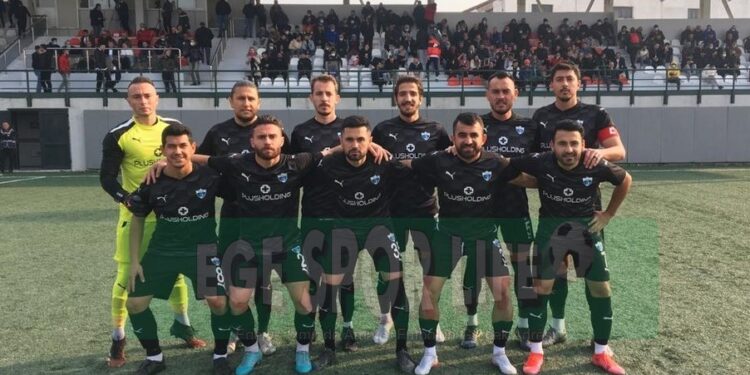 ŞAMPİYON BORNOVA ATASPOR, NAMAĞLUP ÜNVANINI KORUDU