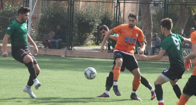 Güzeltepe Gençlik: 3- Bornova Belediyespor: 1