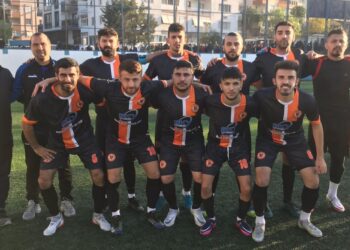 KARABAĞLAR FK, LİDERLİĞİ BIRAKMADI