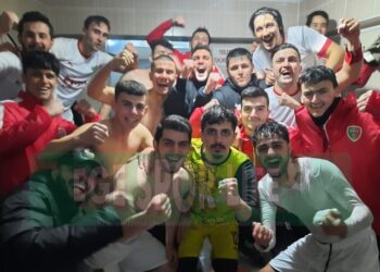 BAYRAKLI ÖZGÜR FK 3 PUANI 3 GOLLE ALDI