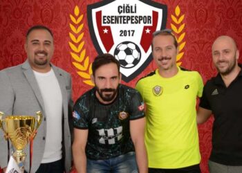 Çiğli Esentepe Golcü Gökhan Yalçın’ı Bırakmadı