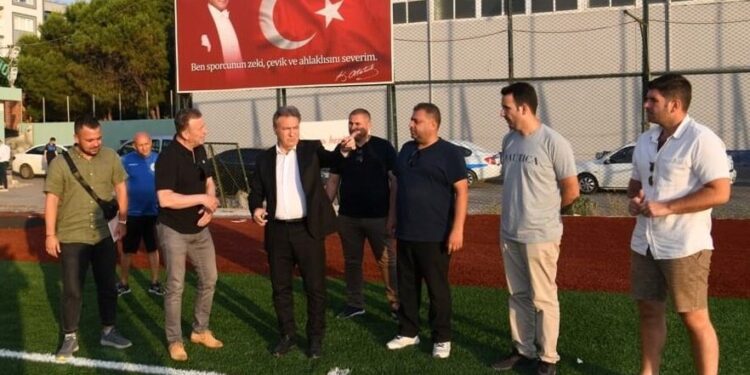 BORNOVA ŞEHİR STADI YENİLENİYOR