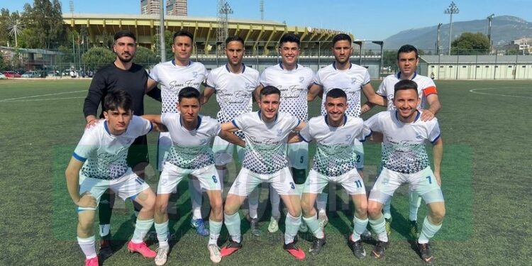 İZMİR ATİLLASPOR, PLAY-OFF’LARA BİLENDİ