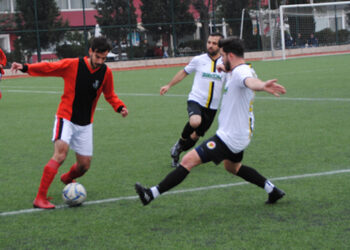 Çamdibispor: 2- Altınırmakspor: 3