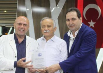 İzmir Amatör Futbolu Bayraklı’da Buluştu