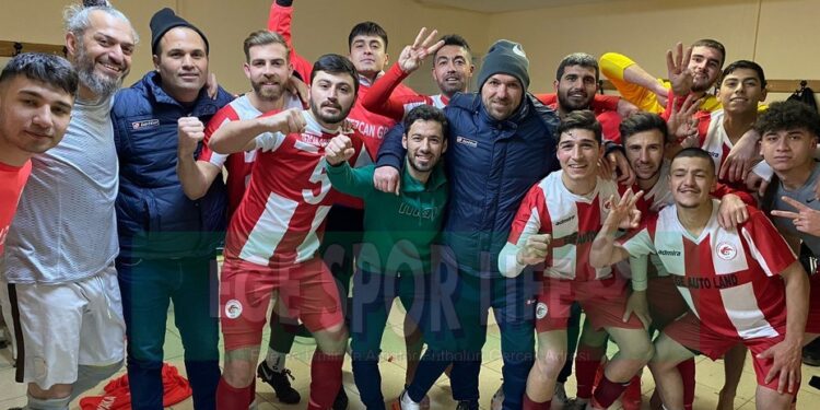 TEZCAN GRUP BOZYAKASPOR, İZMİR BELEDİYE ENGELİNİ ZORDA OLSA AŞTI