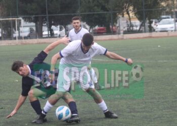 İZMİR BELEDİYESPOR LİDERLİK YOLUNDA HATA YAPMADI