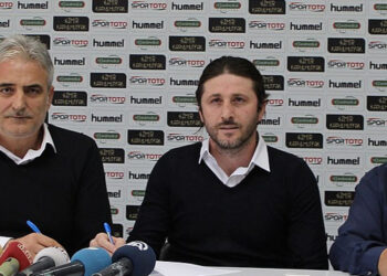 Manisaspor’da Fatih Tekke İmzayı Attı