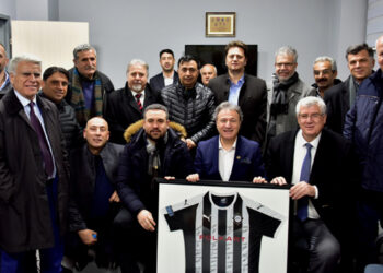 İDUĞ VE EKMEKÇİOĞLU BORNOVA’DA AMATÖRLE BULUŞTU