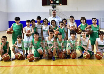 Geleceğin Basketbolcuları Bornova’da Yetişiyor