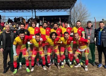 YELKİSPOR LİGDE KALDI, GÜMÜLDÜR İSE SÜPER AMATÖR’E VEDA ETTİ