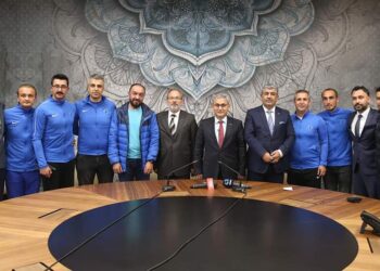 BELEDİYE KÜTAHYASPOR ALTYAPISINA BÜYÜK DESTEK