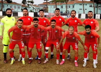 ÇEŞME BELEDİYESPOR, ŞAMPİYONLUK İDDİASINI SÜRDÜRDÜ