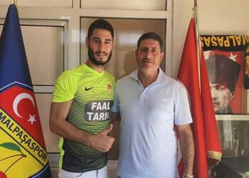 KEMALPAŞASPOR’DA OĞUZHAN USLU İMZAYI ATTI